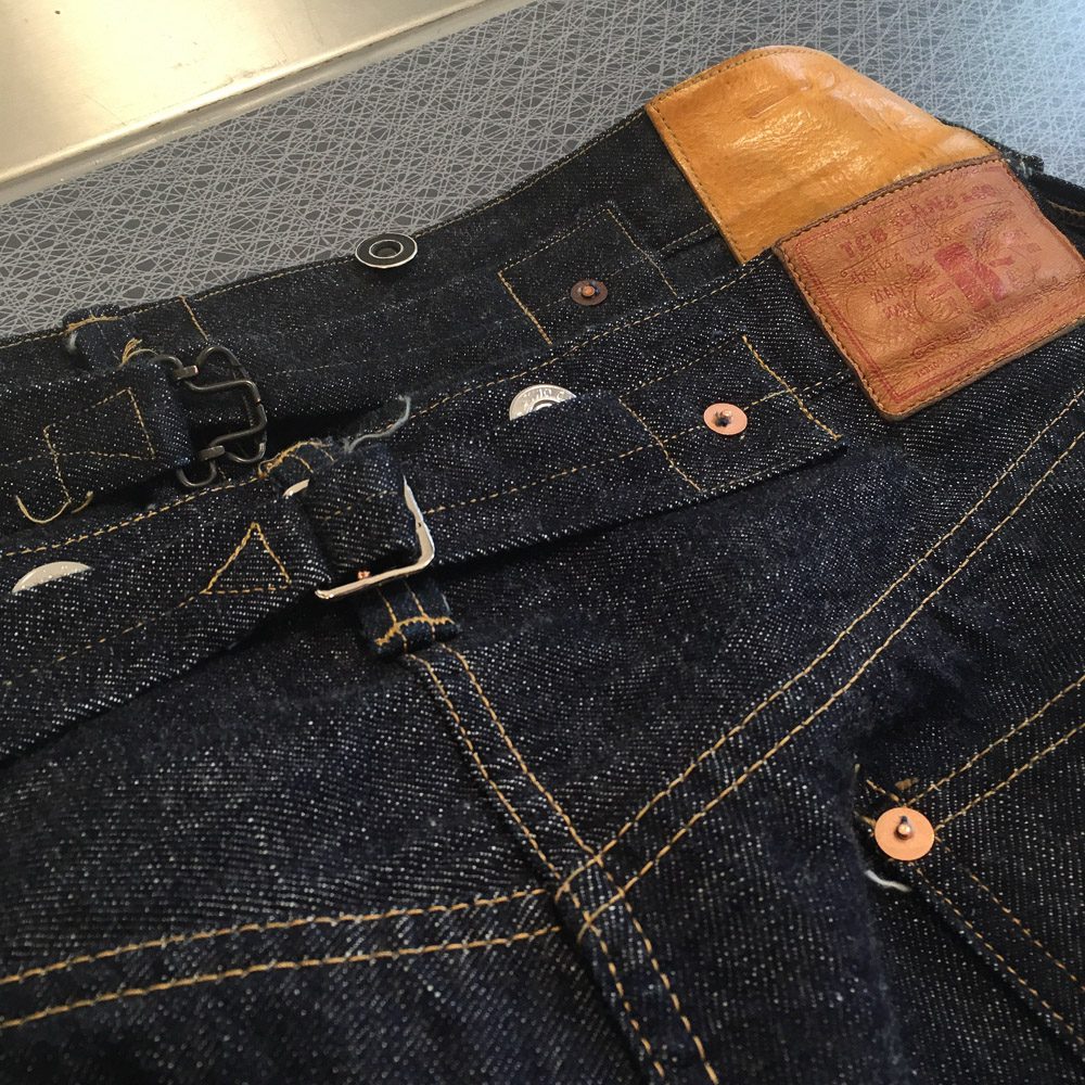 levi's cinch back jeans