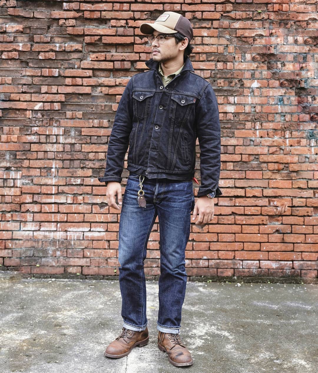 Old Iron Heart 21 oz. The best motorcycle jeans I ever bought. : r/rawdenim