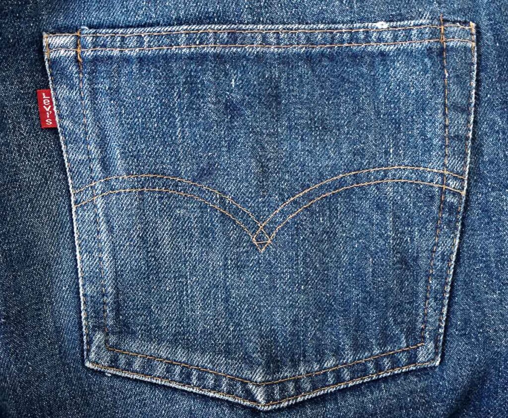 levis jeans pocket