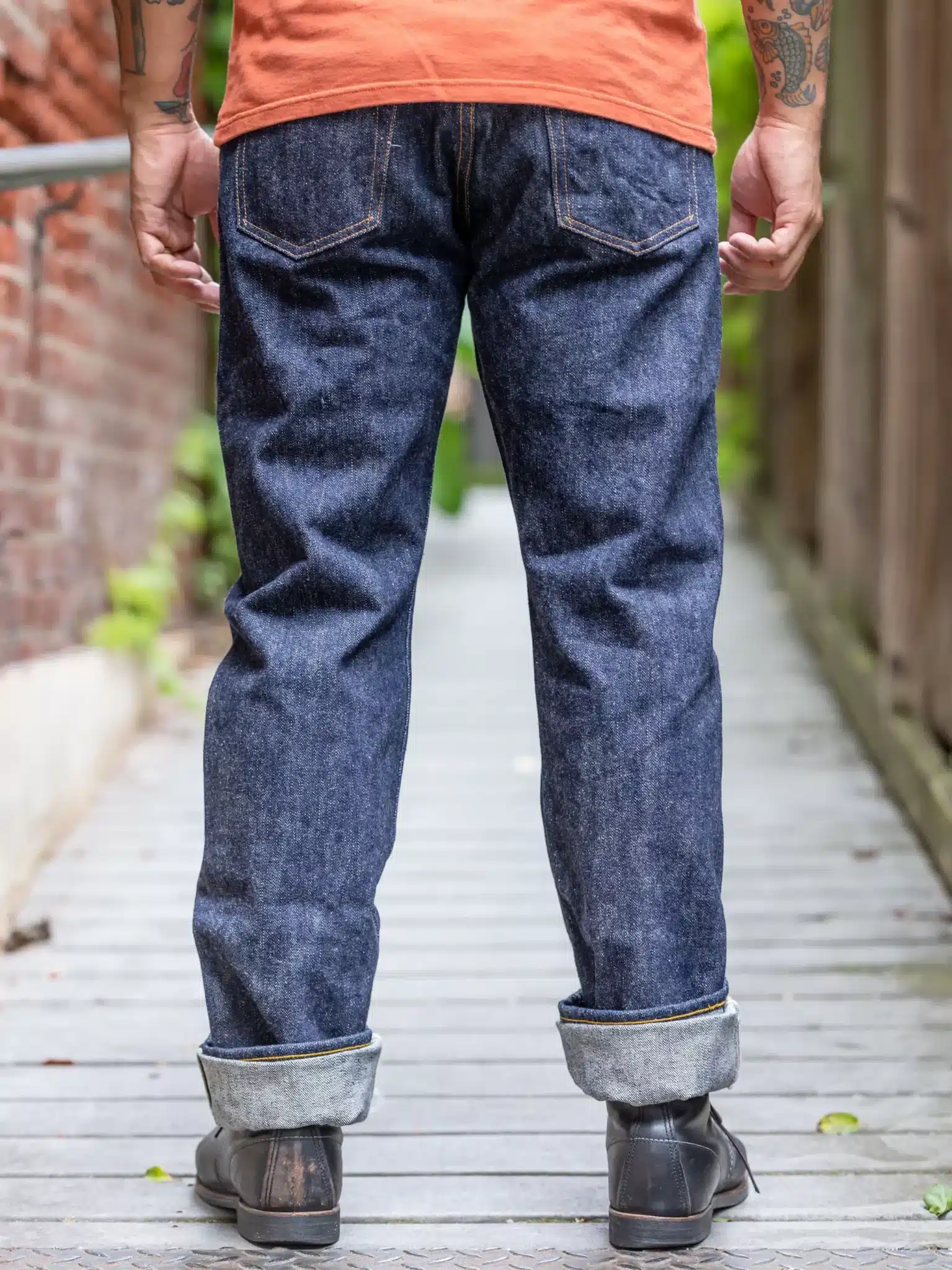 How to cuff jeans (8 common ways). Denim FAQ by Denimhunters